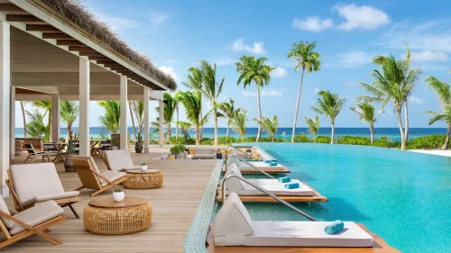 Main Pool  - SeyExclusive.com