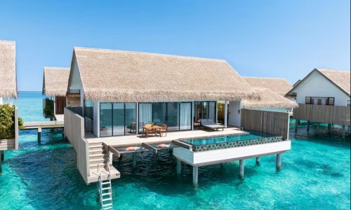 One Bedroom Overwater Suite with Pool - SeyExclusive.com
